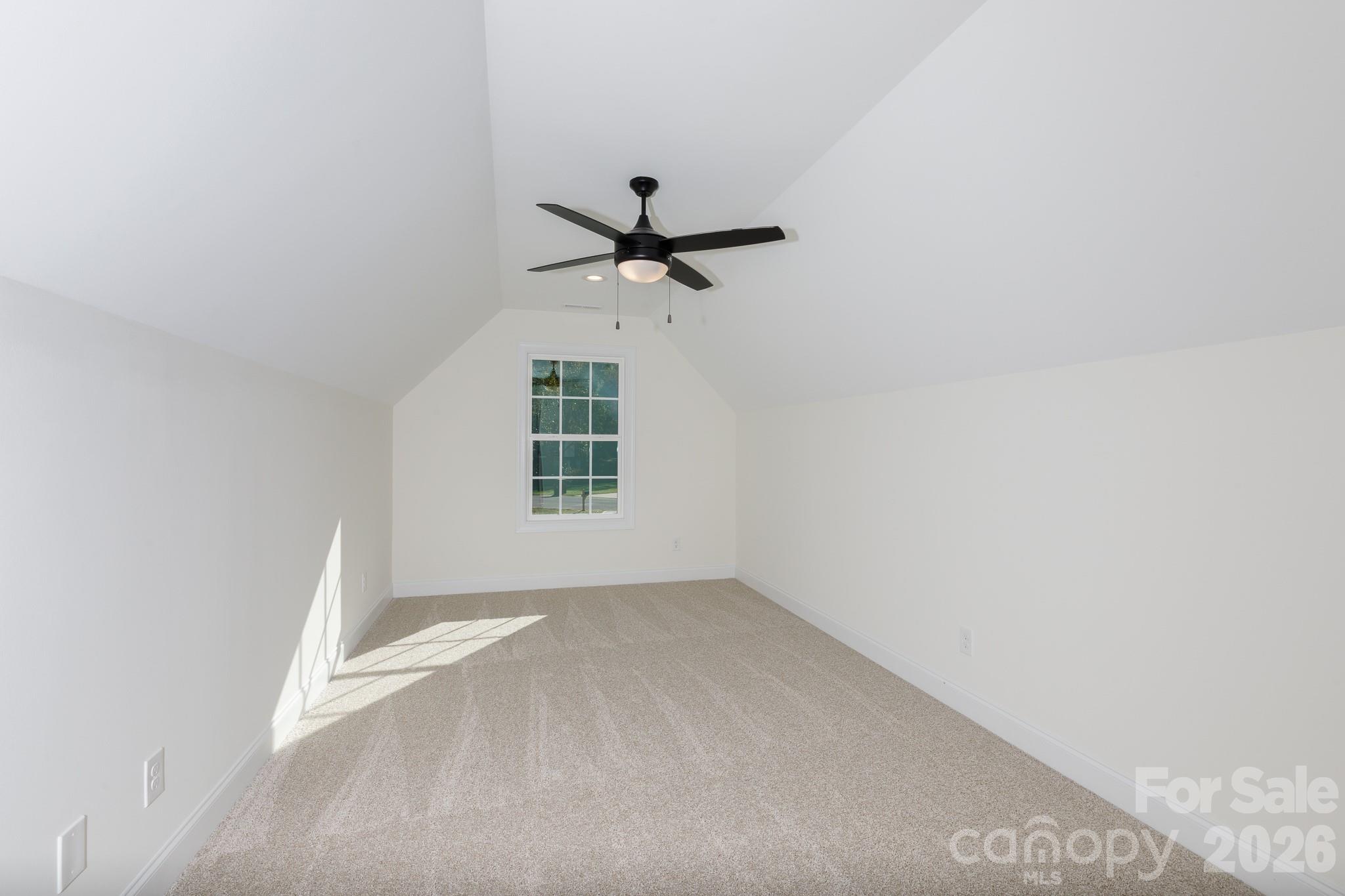 Single Family Residence at 2030 Hunters Creek Lane, Rock Hill, photo 28 of 32