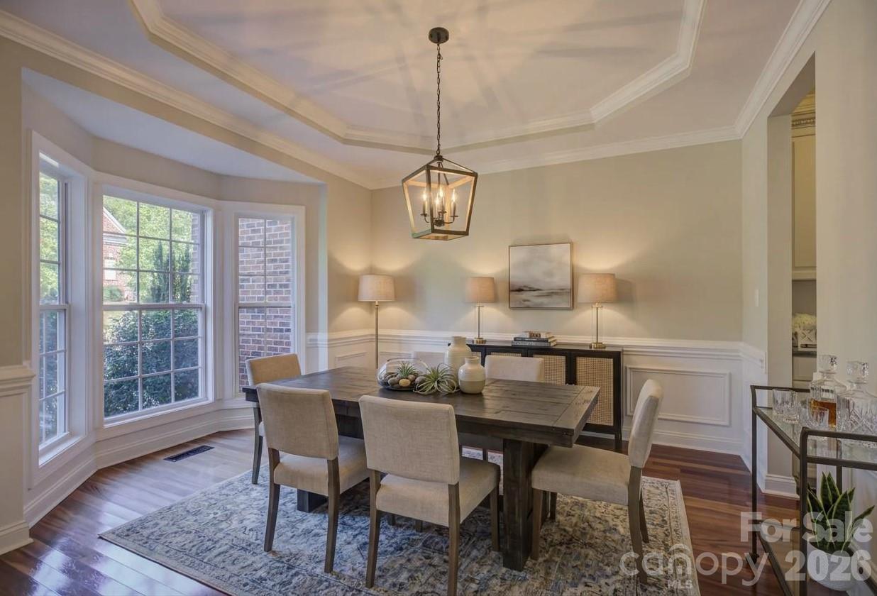Virtually staged dining room - 13700 Glen Abbey Drive, Charlotte