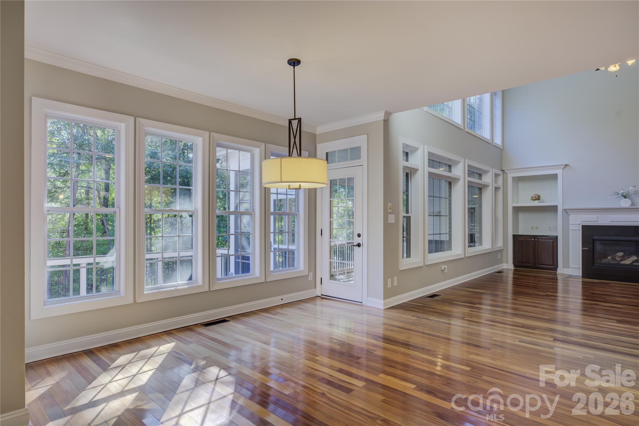 Single Family Residence at 13700 Glen Abbey Drive, Charlotte, photo 15 of 50