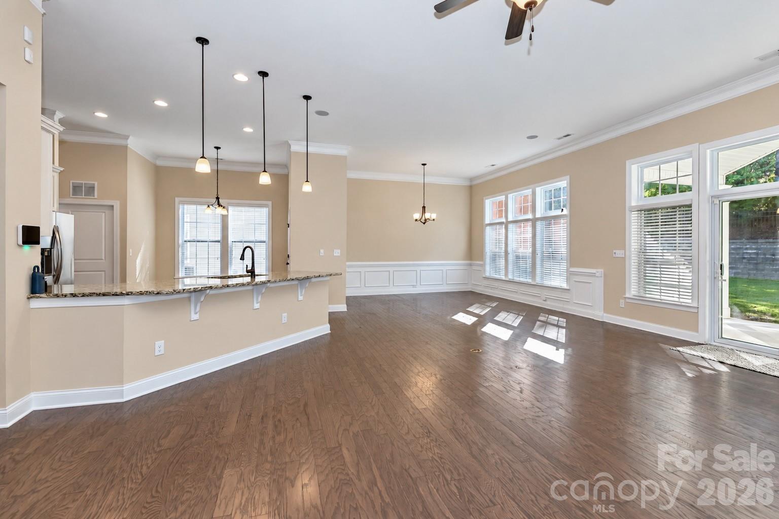 Single Family Residence at 161 Blueview Road, Mooresville, photo 13 of 46