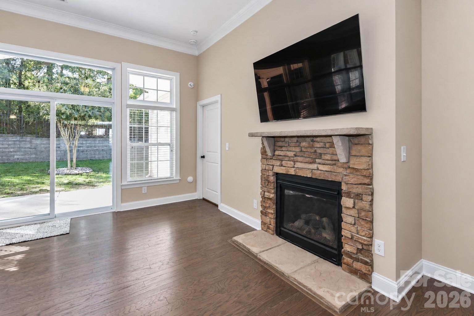 Single Family Residence at 161 Blueview Road, Mooresville, photo 16 of 46