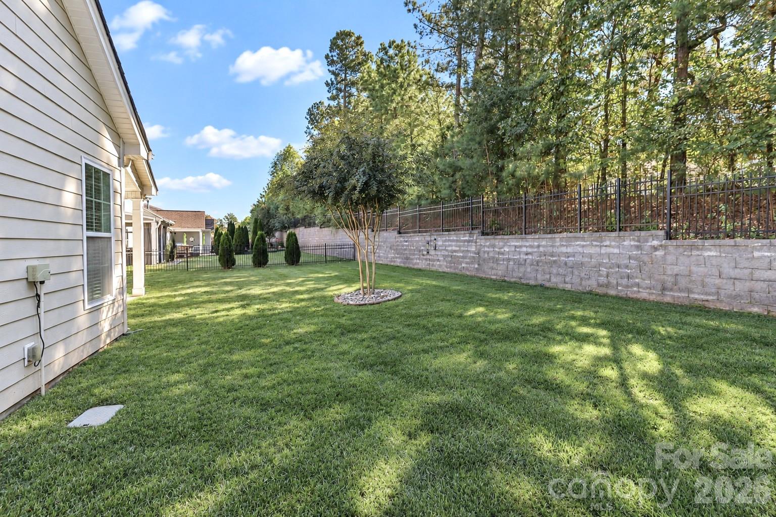 Single Family Residence at 161 Blueview Road, Mooresville, photo 37 of 46