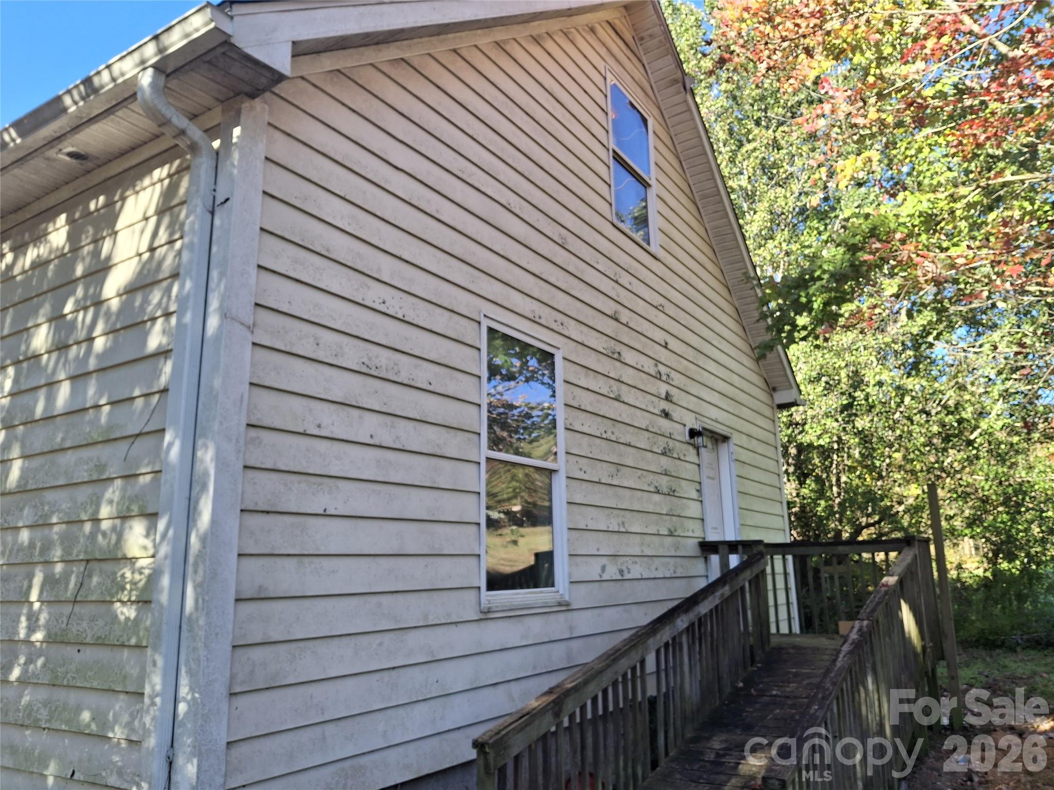 Single Family Residence at 18 (20) Saxon Hill None, Fairview, photo 5 of 23