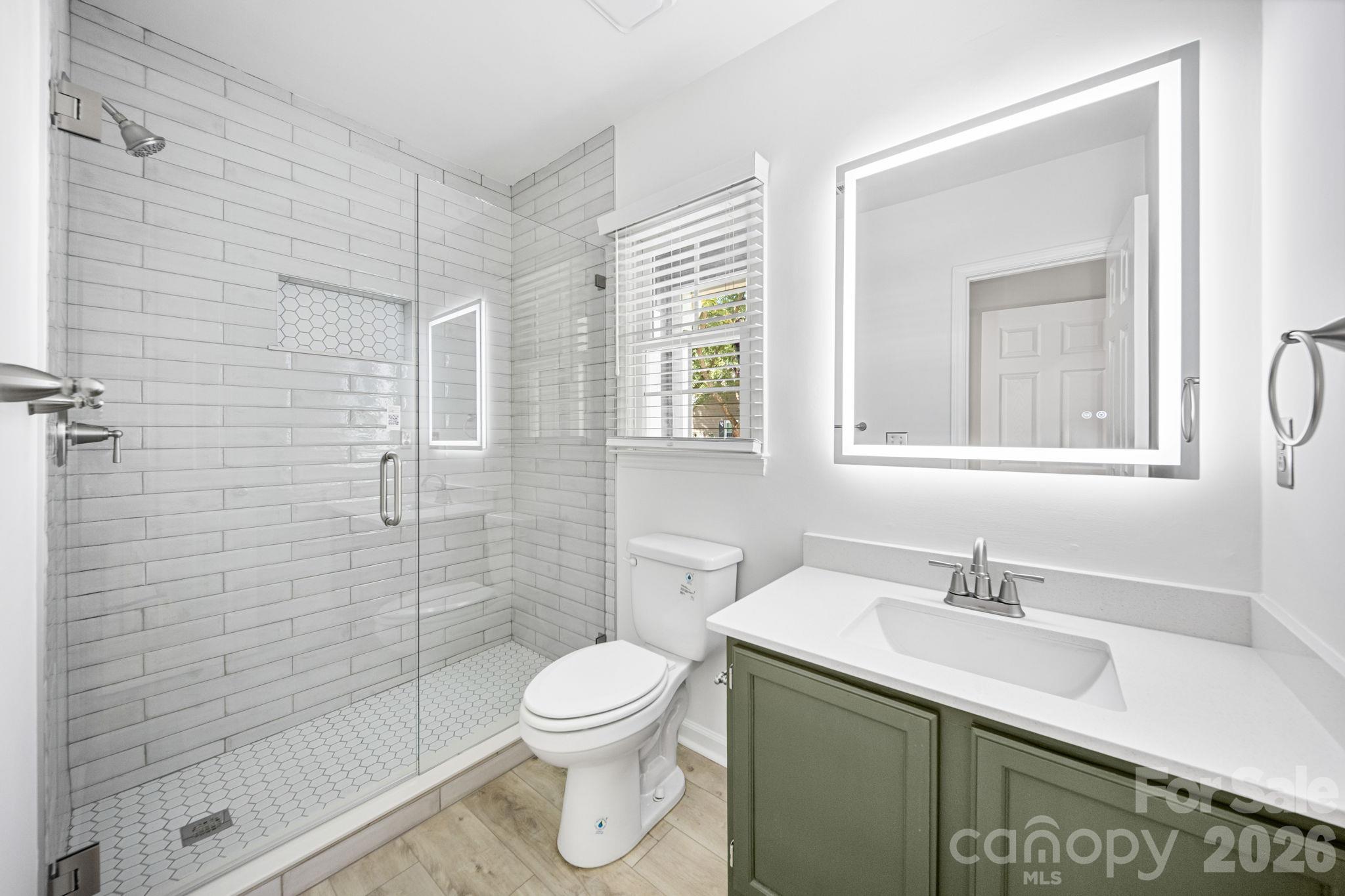 Condominium at 3812 Selwyn Farms Lane, Charlotte, photo 9 of 41