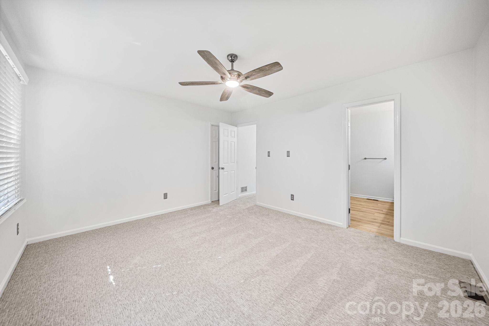 Condominium at 3812 Selwyn Farms Lane, Charlotte, photo 22 of 41