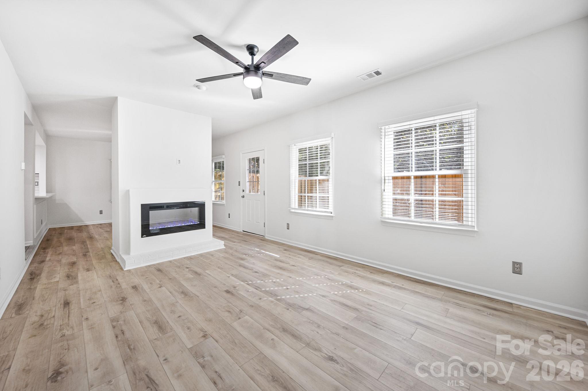 Condominium at 3812 Selwyn Farms Lane, Charlotte, photo 26 of 41