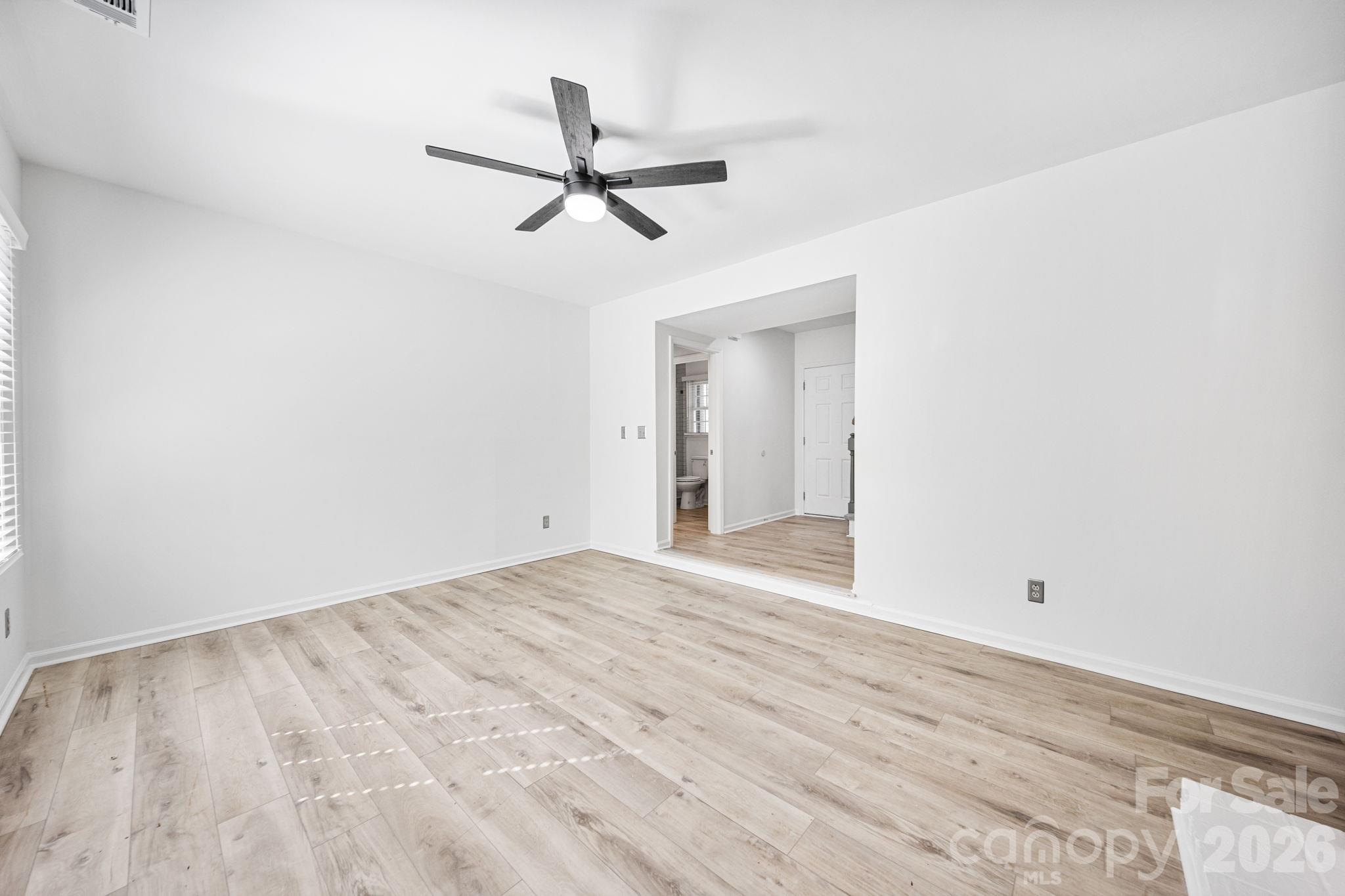 Condominium at 3812 Selwyn Farms Lane, Charlotte, photo 28 of 41
