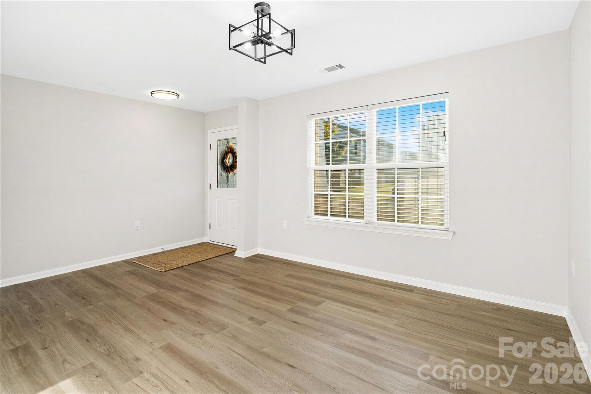 Single Family Residence at 407 Lind Point Lane, Monroe, photo 6 of 48