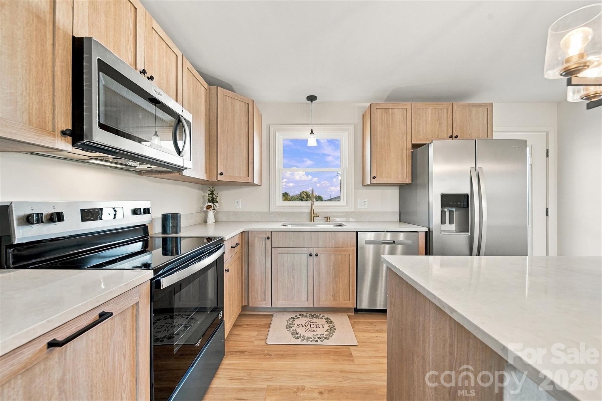 Easy close cabinets! - 4176 Grace Chapel Road, Granite Falls
