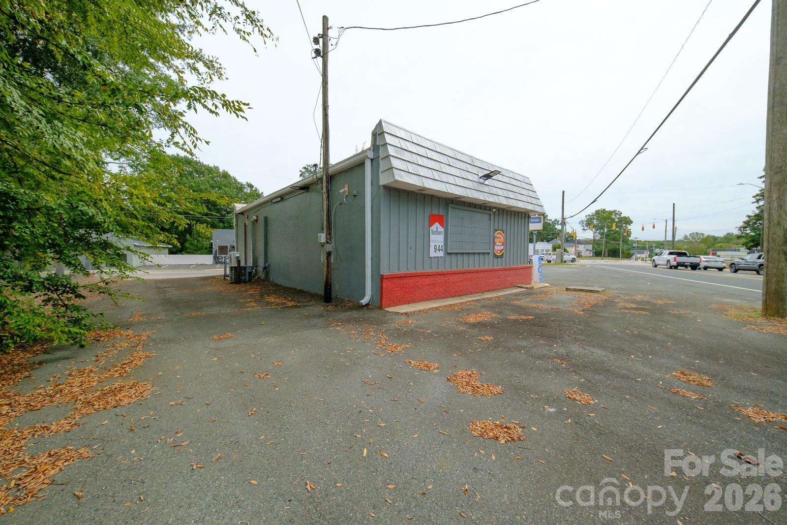 Business at 1000 N Charlotte Avenue, Monroe, photo 4 of 16