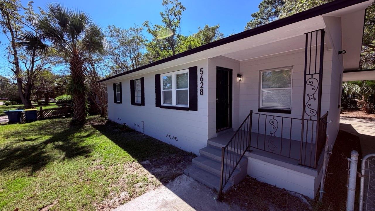 5628 BELAFONTE DR