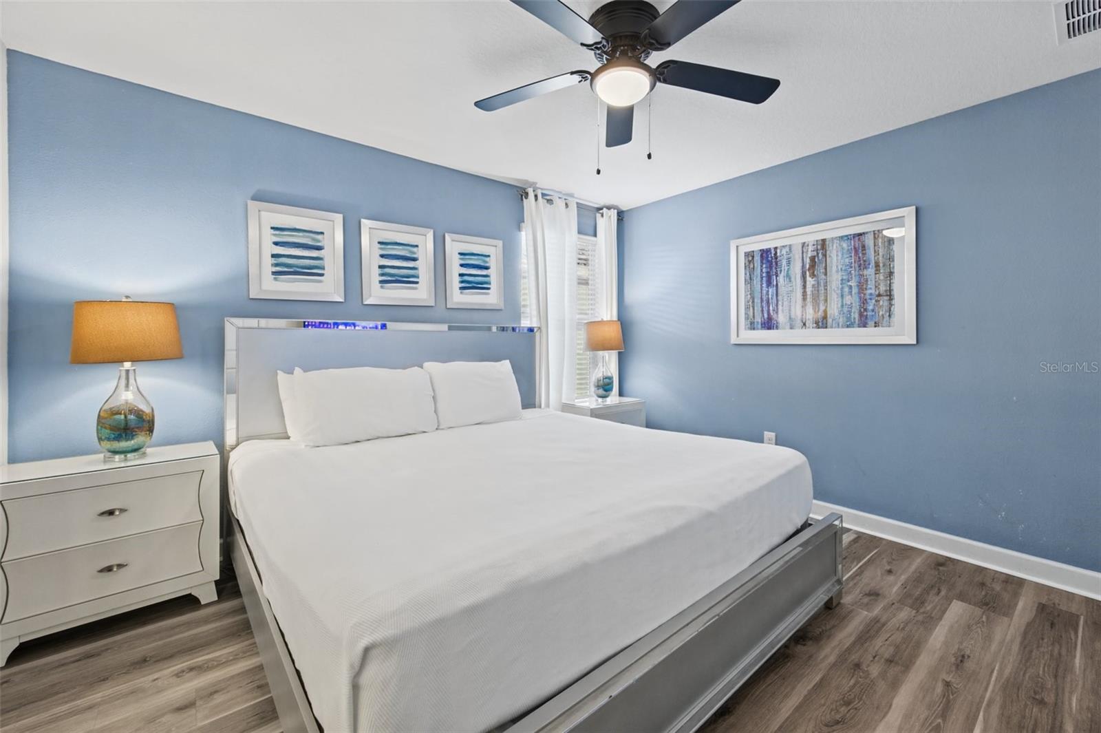King bedroom - 1540 MAIDSTONE CT, DAVENPORT