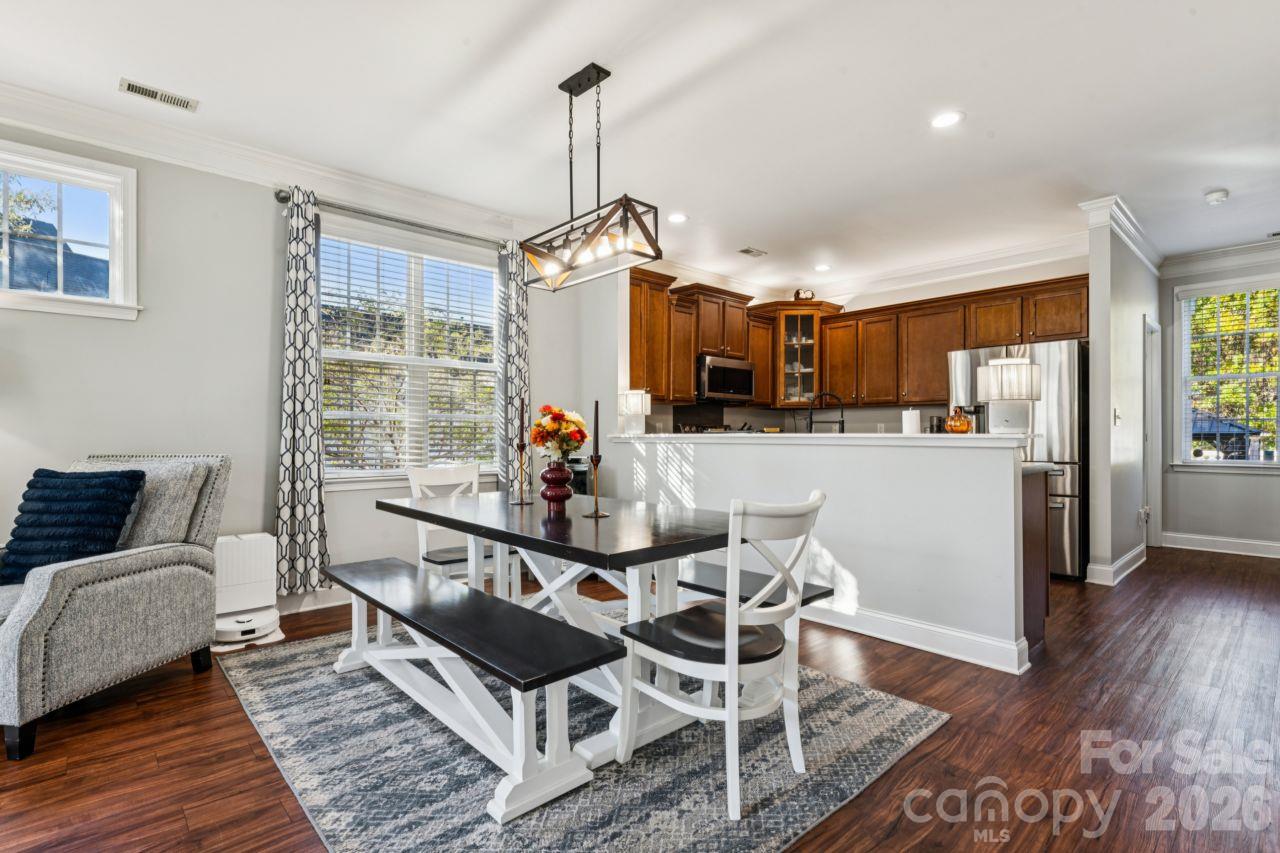 Townhouse at 363 Beacon Street, Concord, photo 3 of 29
