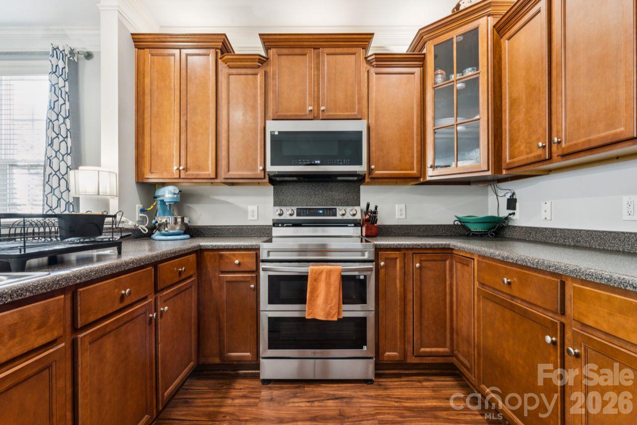 Townhouse at 363 Beacon Street, Concord, photo 5 of 29
