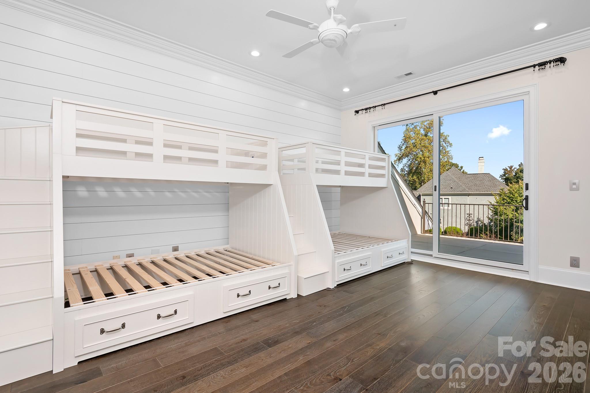 Single Family Residence at 17532 Sail View Drive, Cornelius, photo 28 of 42