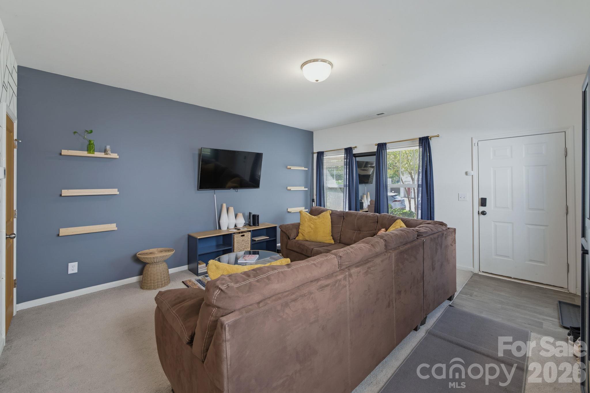 Townhouse at 1157 Triece Lane, Charlotte, photo 7 of 39