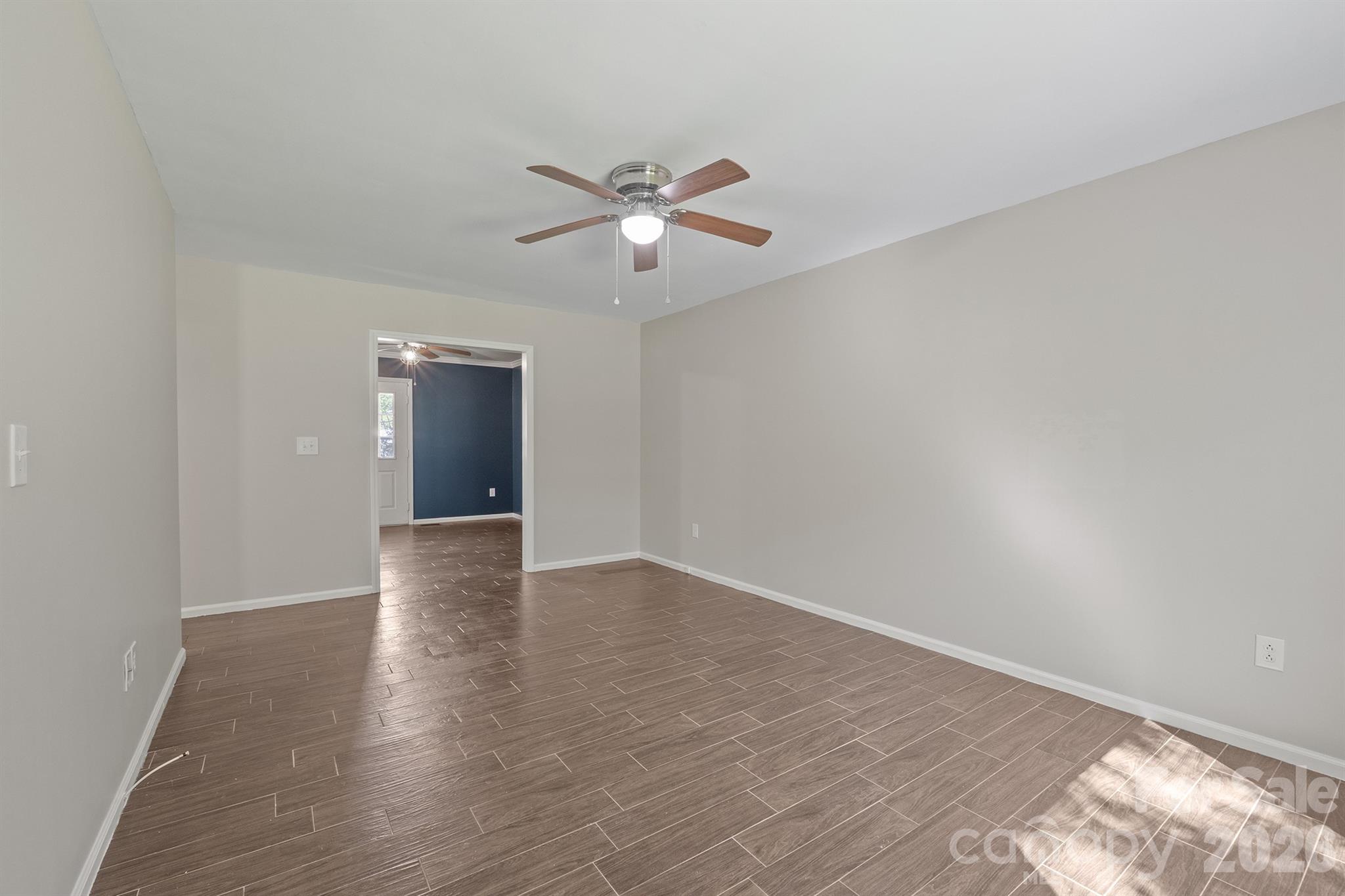 Townhouse at 731 10th Avenue NE, Hickory, photo 4 of 30