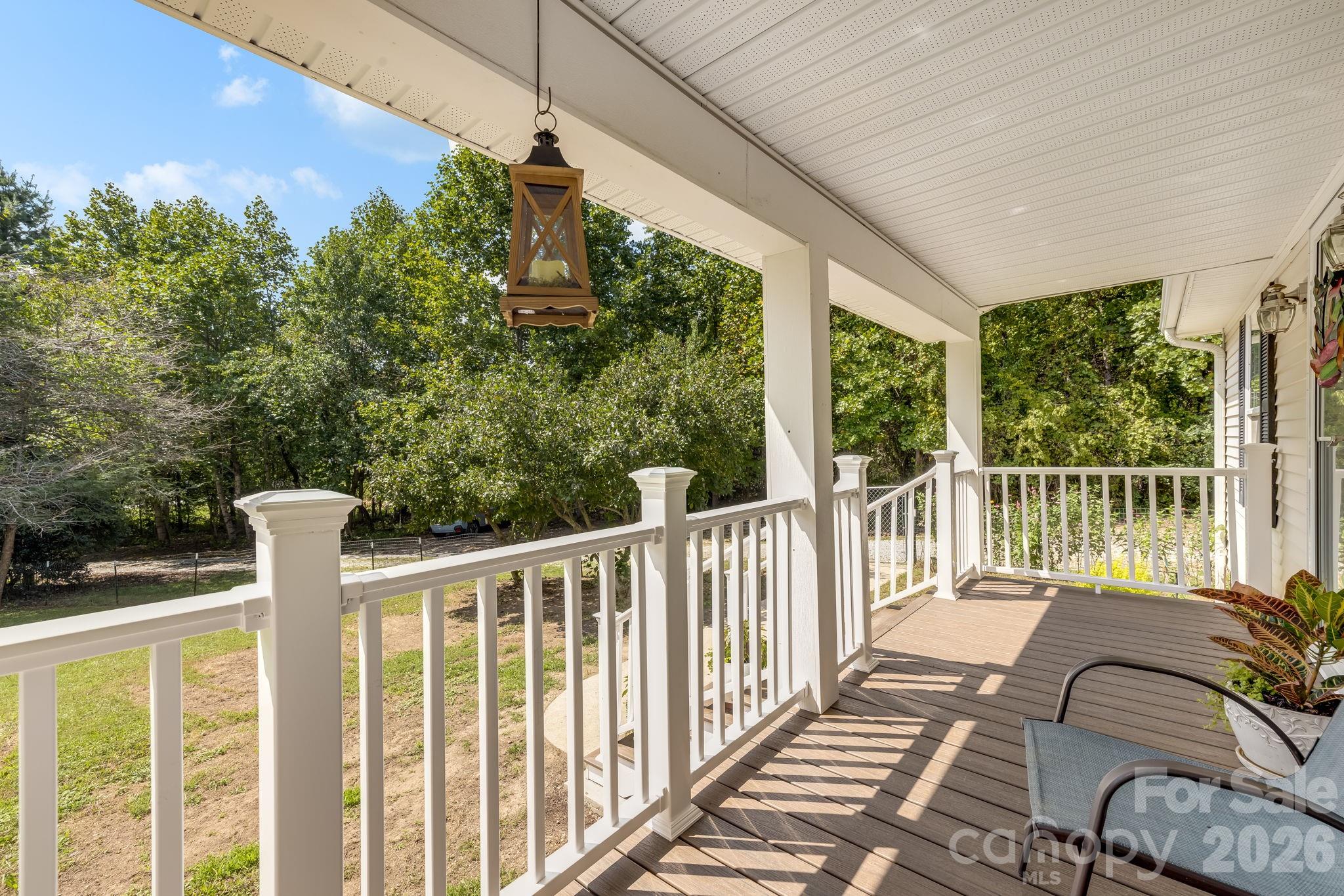 Single Family Residence at 710 Stoney Mountain Road, Hendersonville, photo 6 of 46