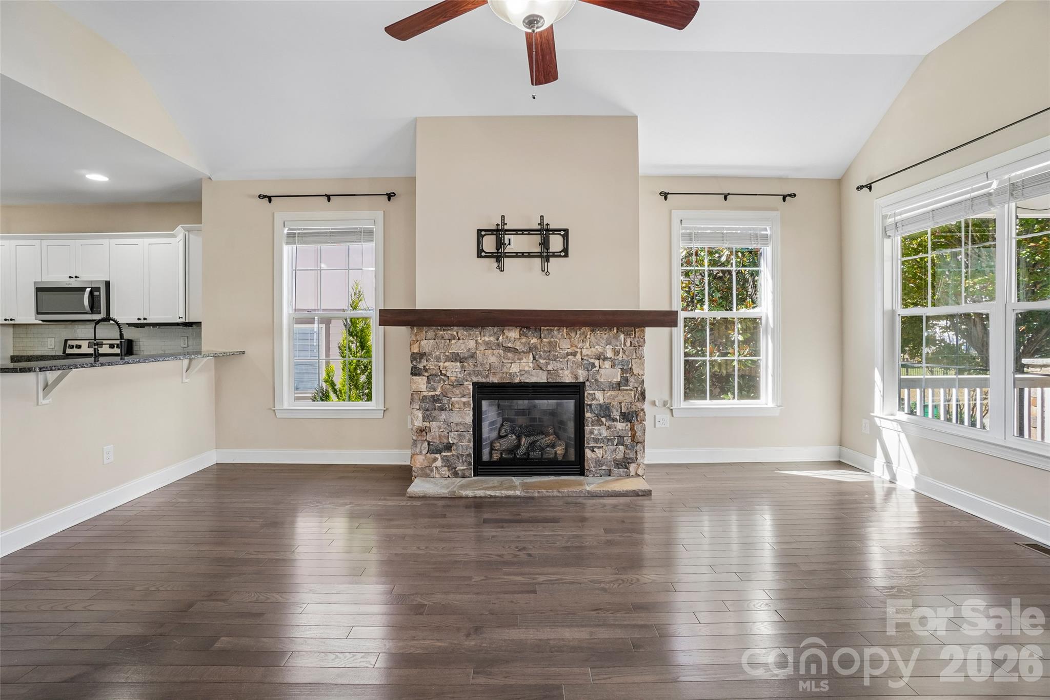 Single Family Residence at 3 Dreambird Drive, Leicester, photo 3 of 27