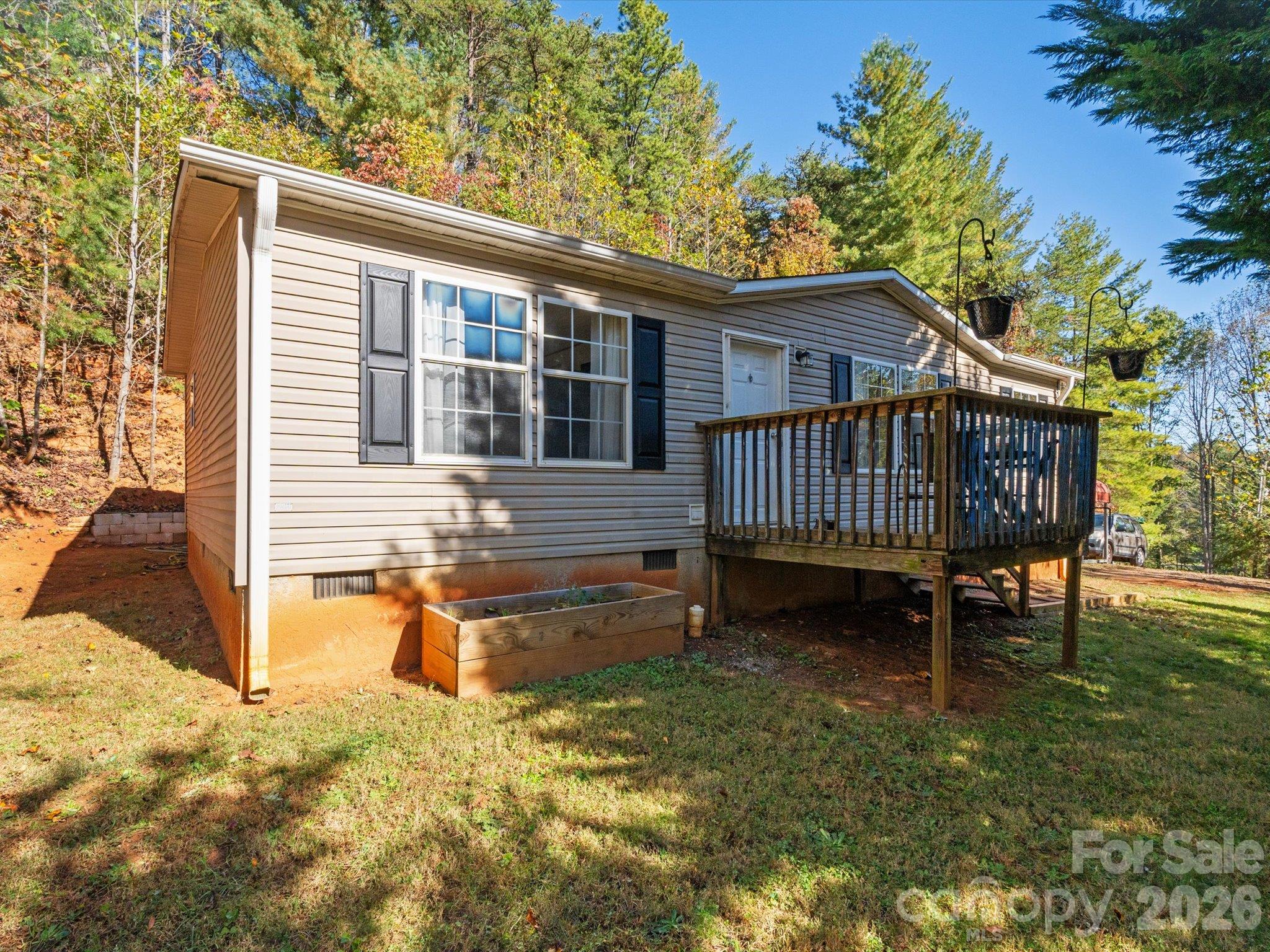 25 Laurel Cove Road