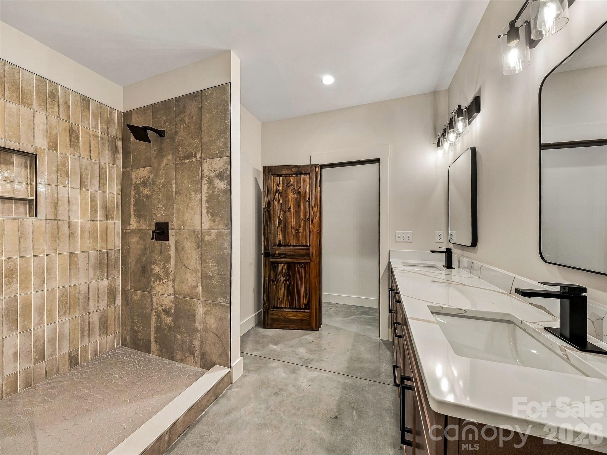 Downstairs Bath - 384 Green Hollow Lane, Brevard