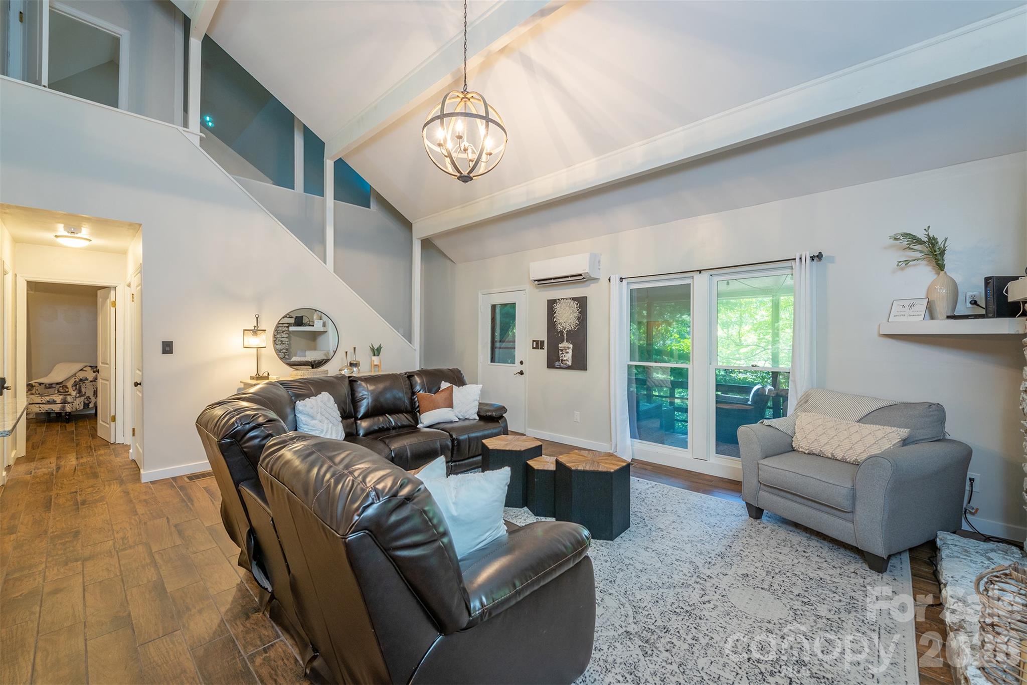 Single Family Residence at 20 Gardenside Road, Mars Hill, photo 11 of 42