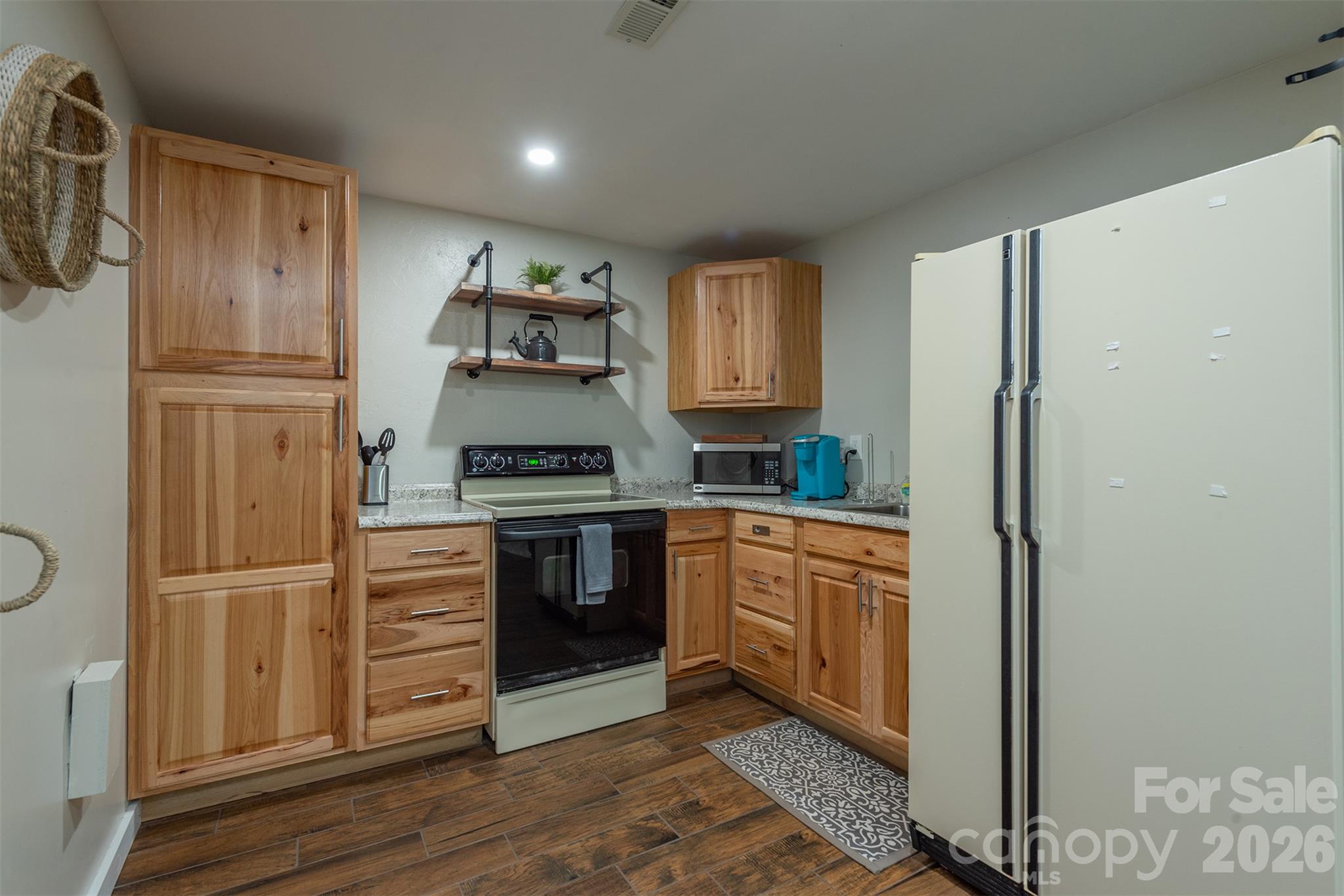 Single Family Residence at 20 Gardenside Road, Mars Hill, photo 31 of 42