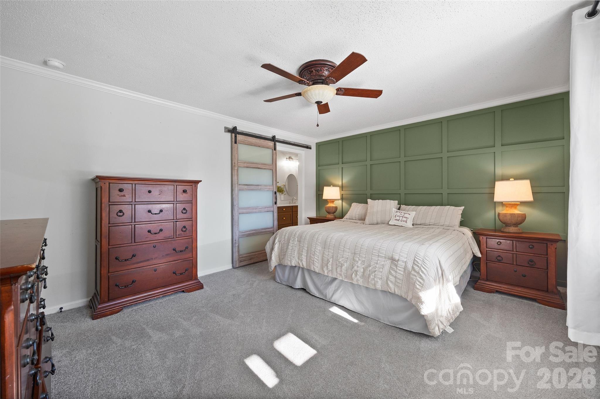 Primary bedroom on main - 3076 Crestview Lane, Lancaster