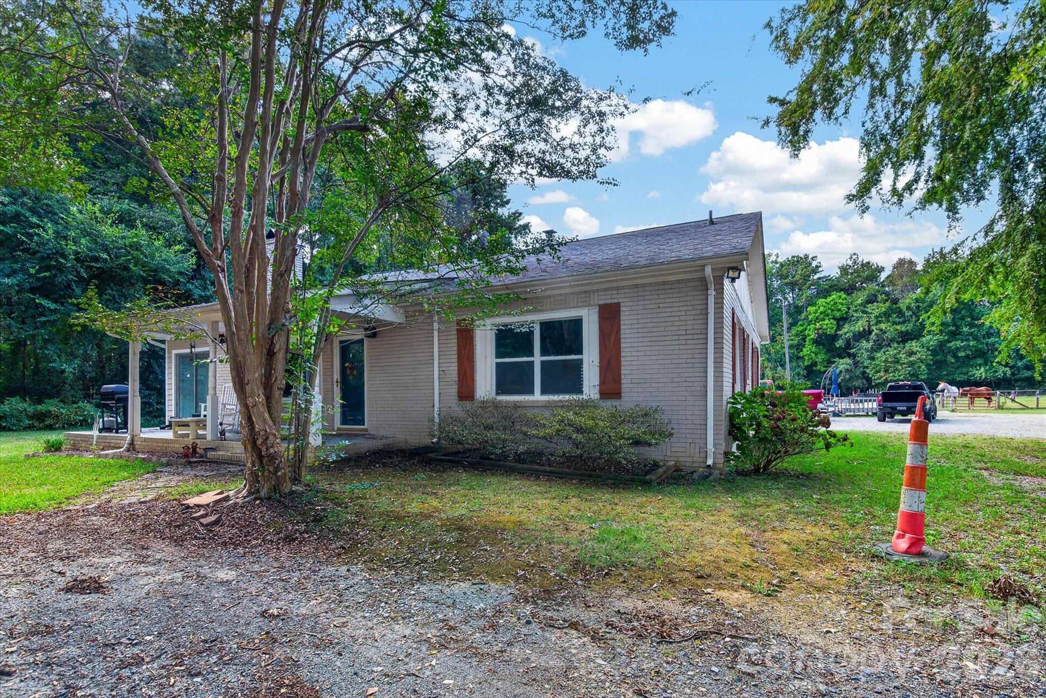 Single Family Residence at 8731 Faires Road, Charlotte, photo 20 of 42