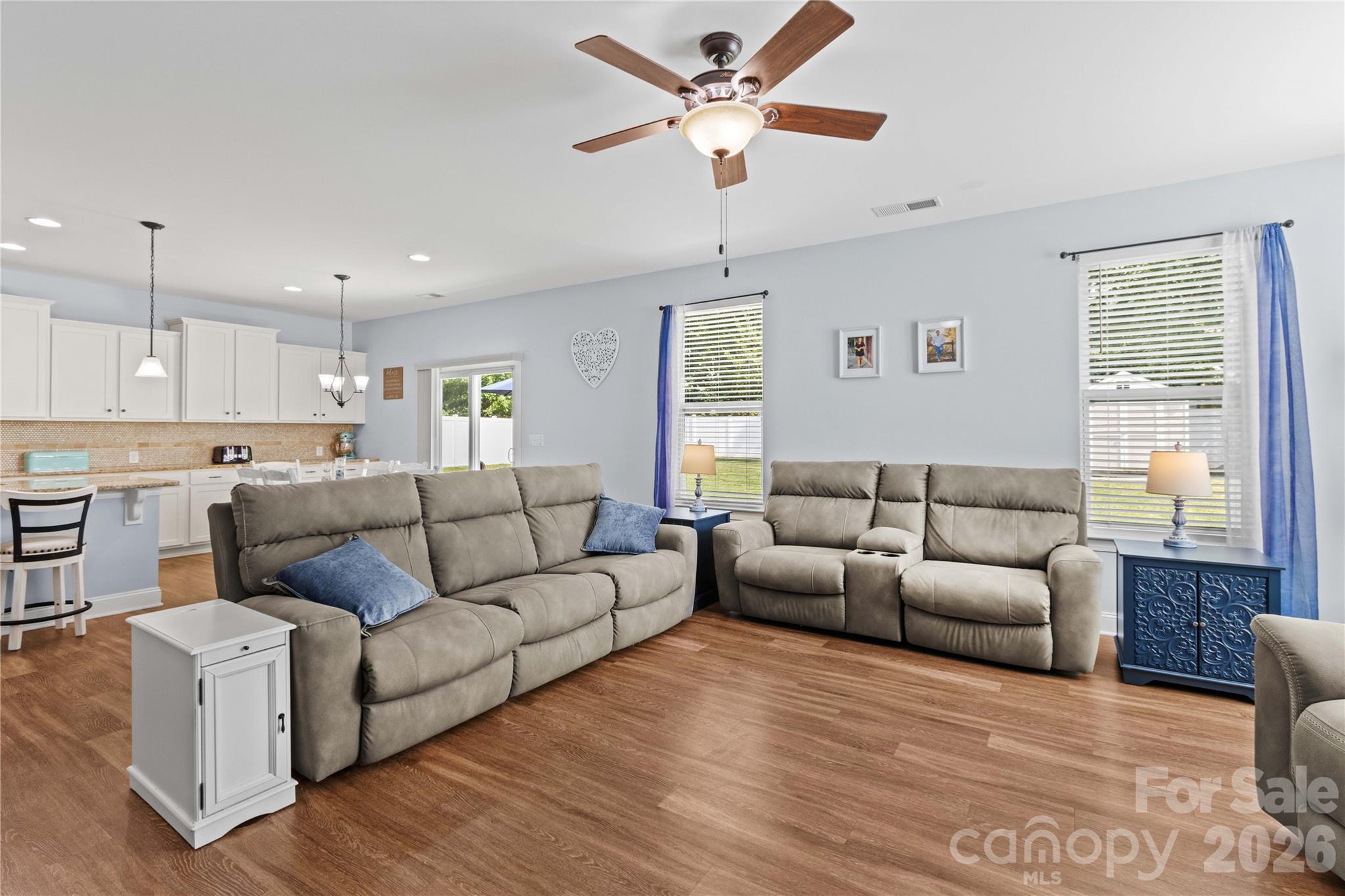 Single Family Residence at 111 Paradise Hills Circle, Mooresville, photo 21 of 61