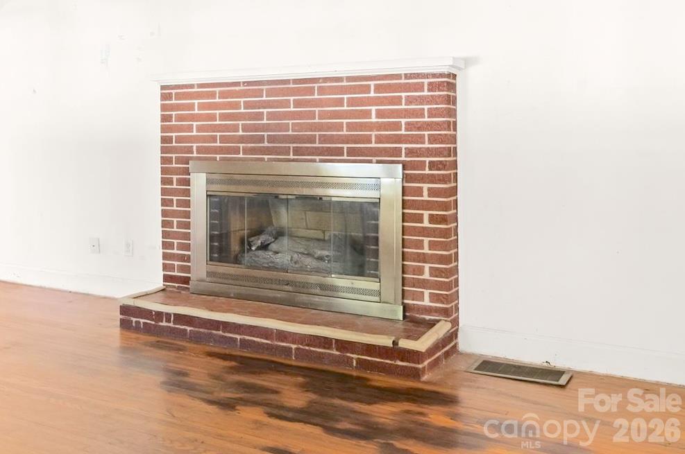 Details:  propane Fireplace - 108 Morgan Street, Canton
