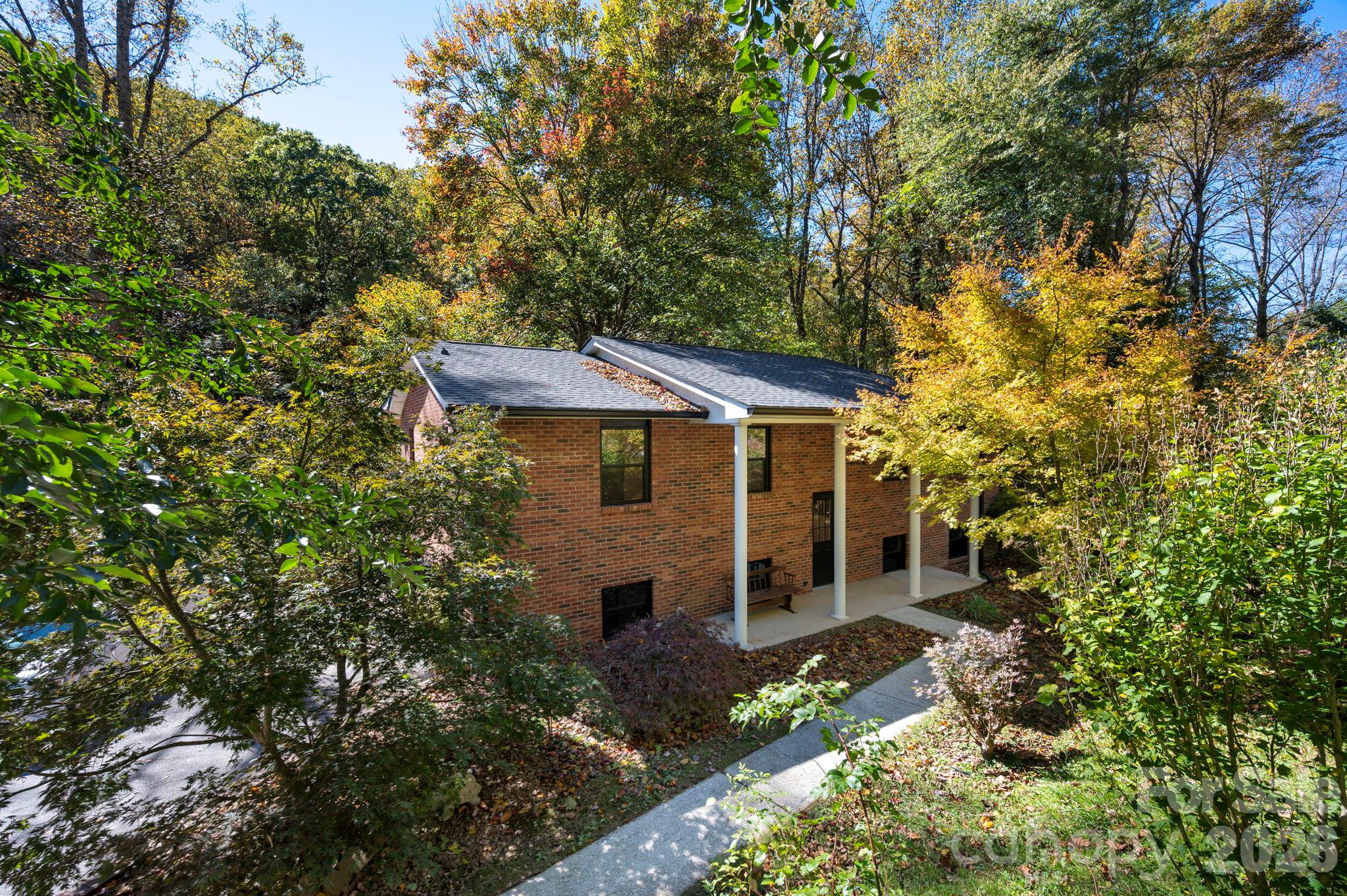 Single Family Residence at 530 Burge Mountain Road, Hendersonville, photo 29 of 29