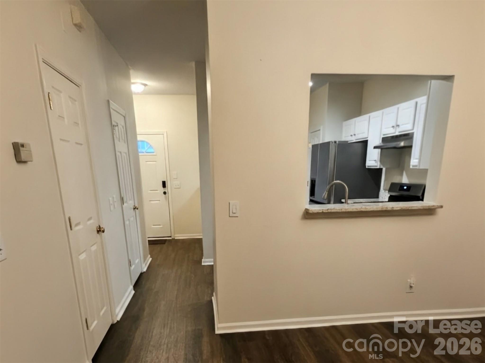 Townhouse at 8013 Stoneham Street, Matthews, photo 23 of 37