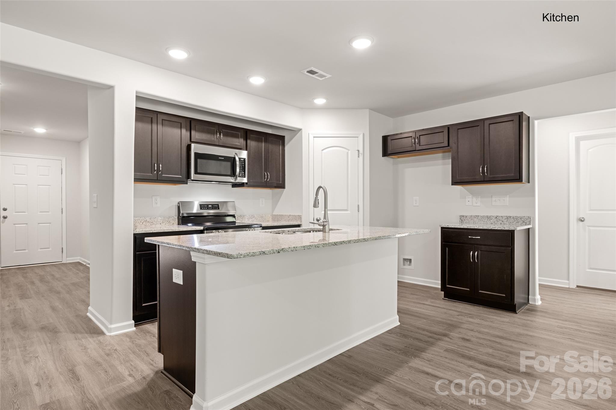 Single Family Residence at 1699 Evans Drive, Lancaster, photo 5 of 40