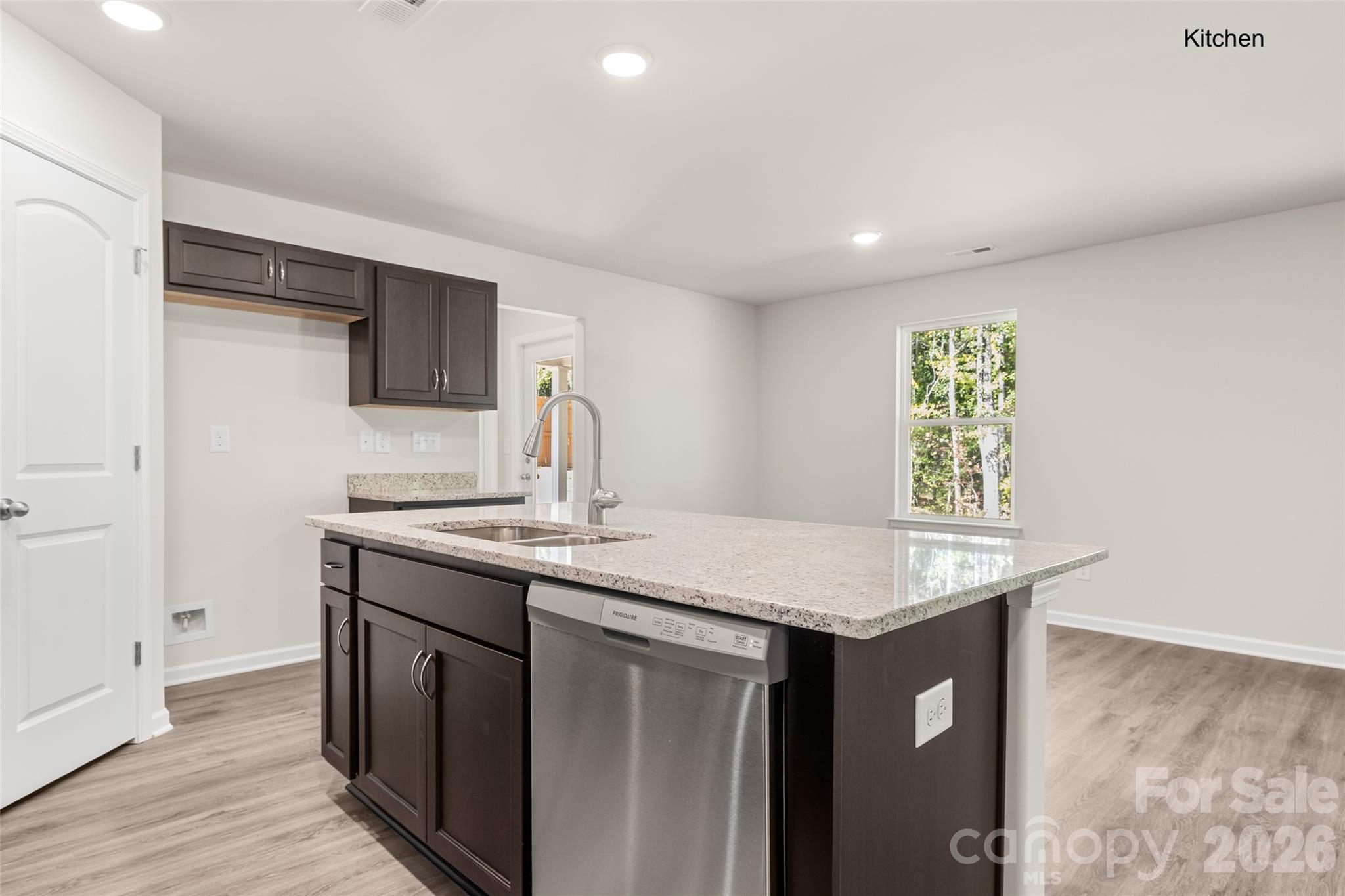 Single Family Residence at 1699 Evans Drive, Lancaster, photo 7 of 40
