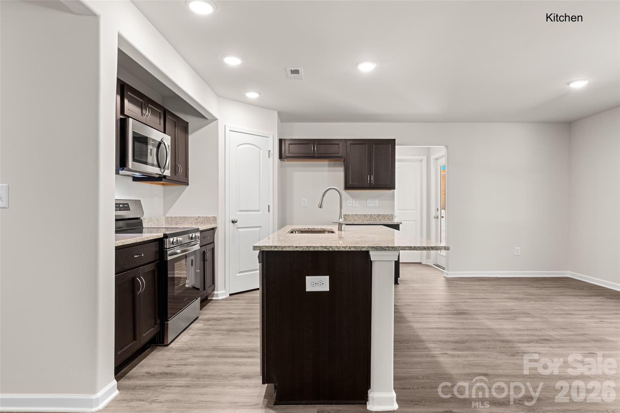 Single Family Residence at 1699 Evans Drive, Lancaster, photo 11 of 40