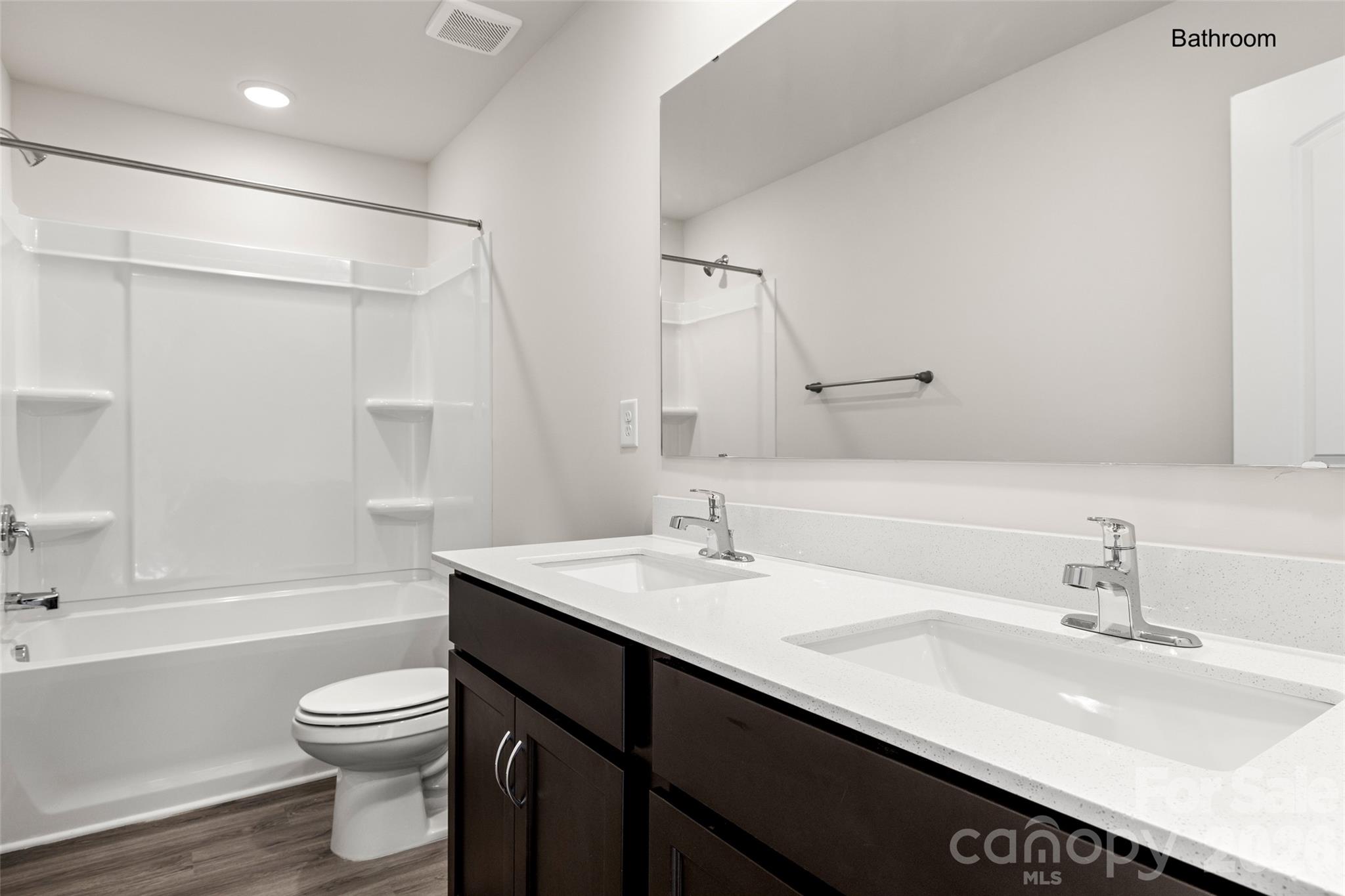 Single Family Residence at 1699 Evans Drive, Lancaster, photo 9 of 40