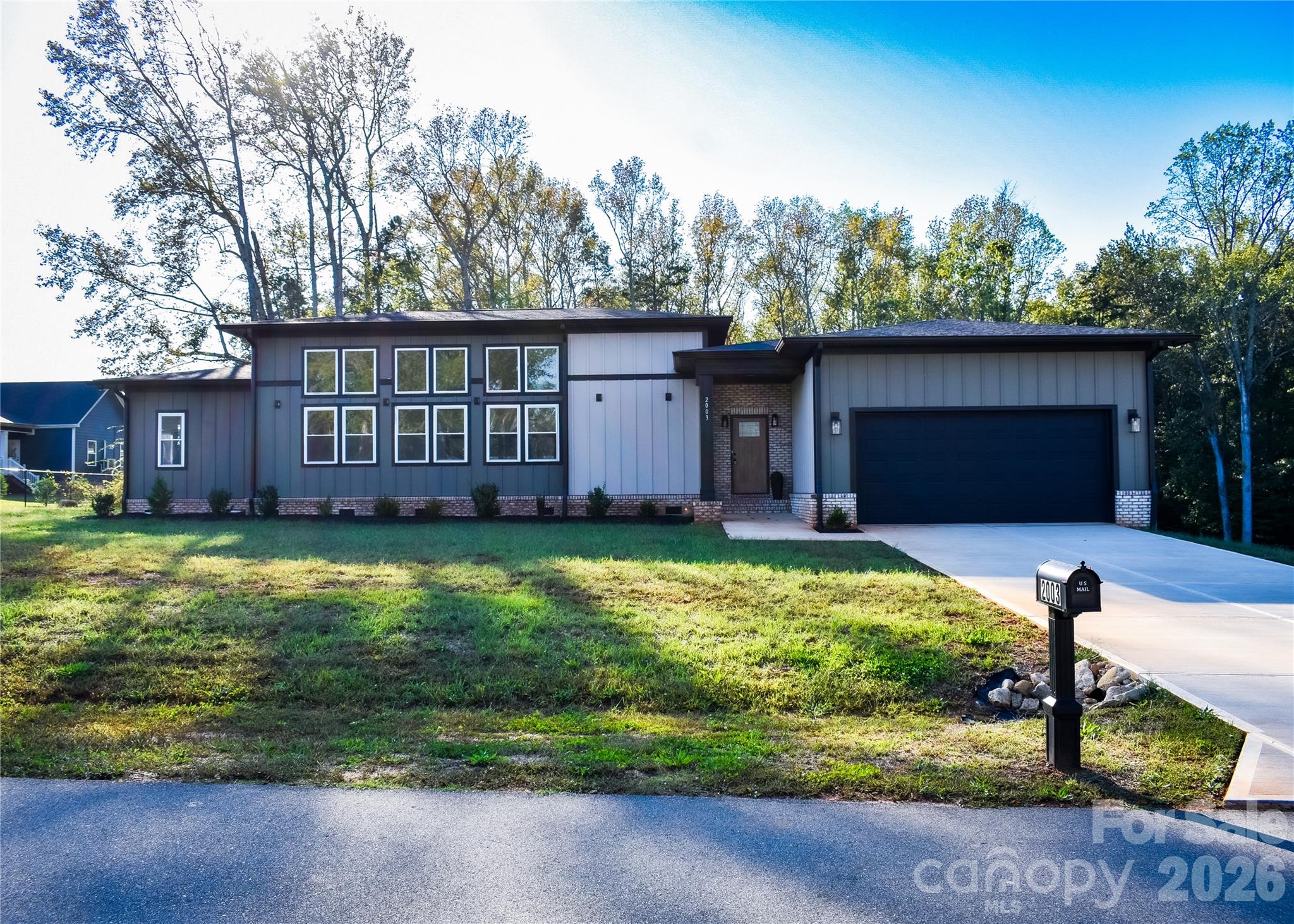 Single Family Residence at 2003 Plain Field Drive, Bessemer City, photo 2 of 34