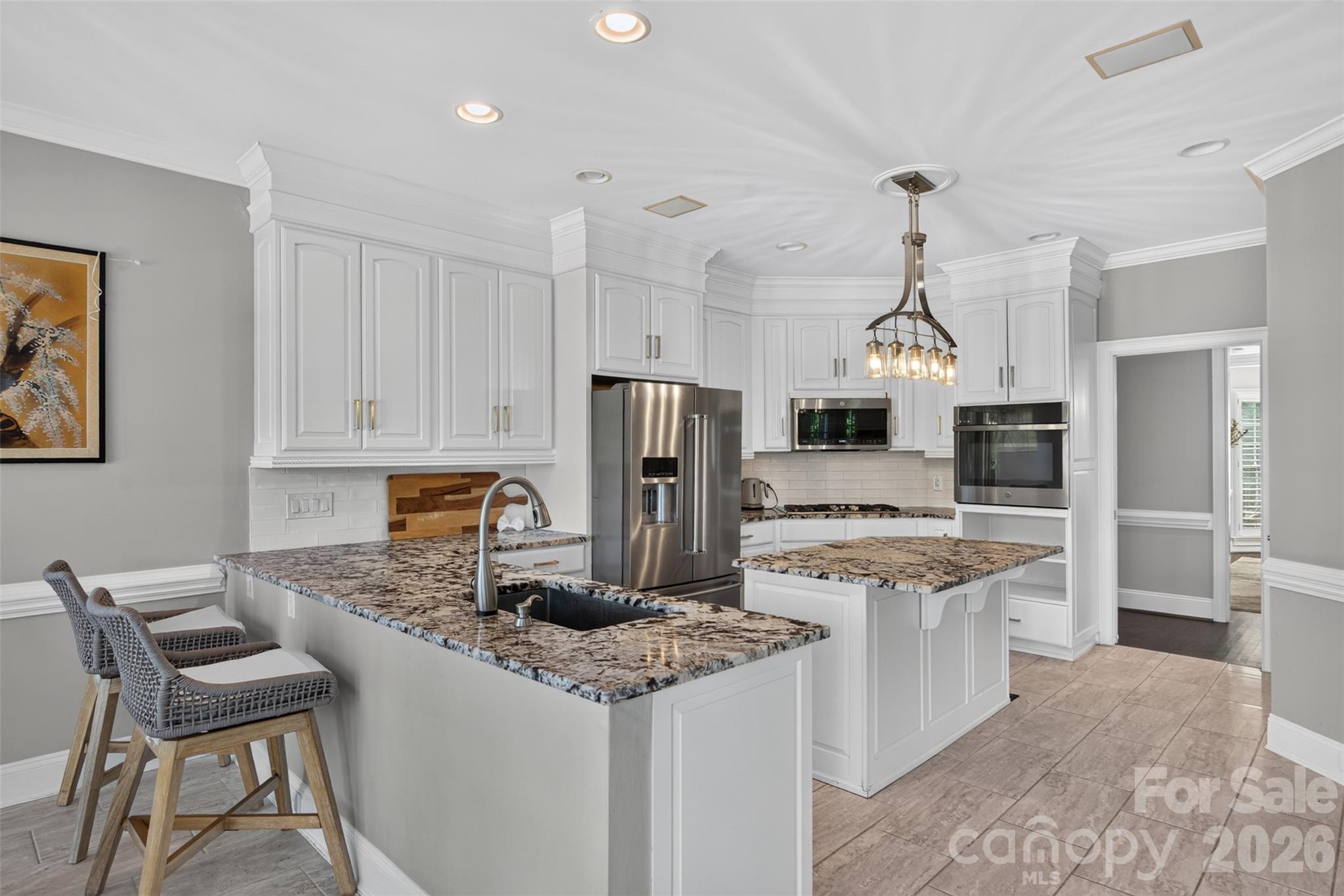 Single Family Residence at 10520 Old Wayside Road, Charlotte, photo 18 of 39