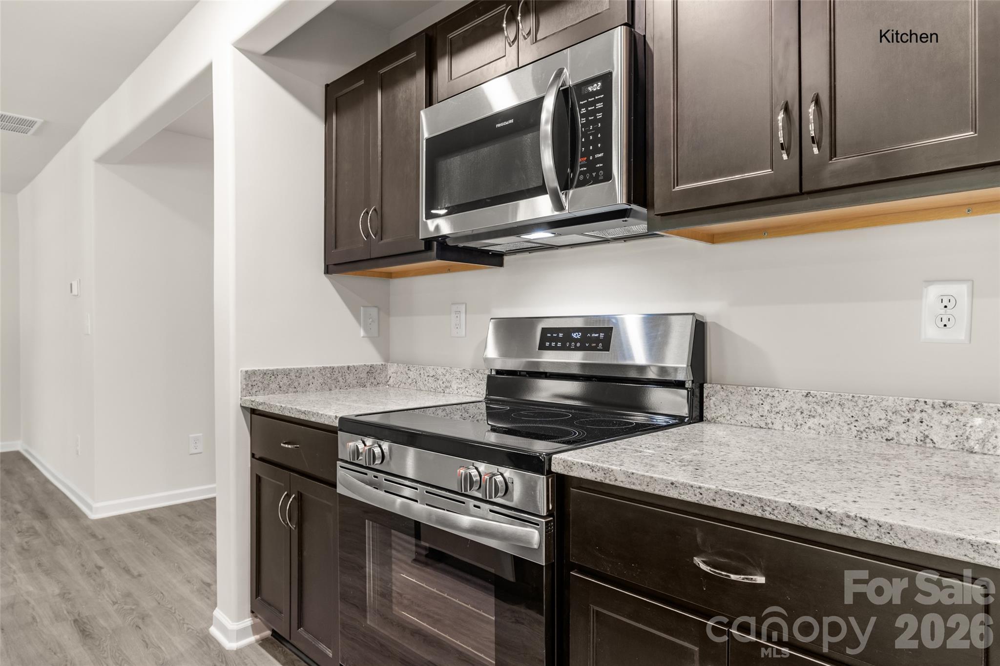 Single Family Residence at 1719 Evans Drive, Lancaster, photo 5 of 32