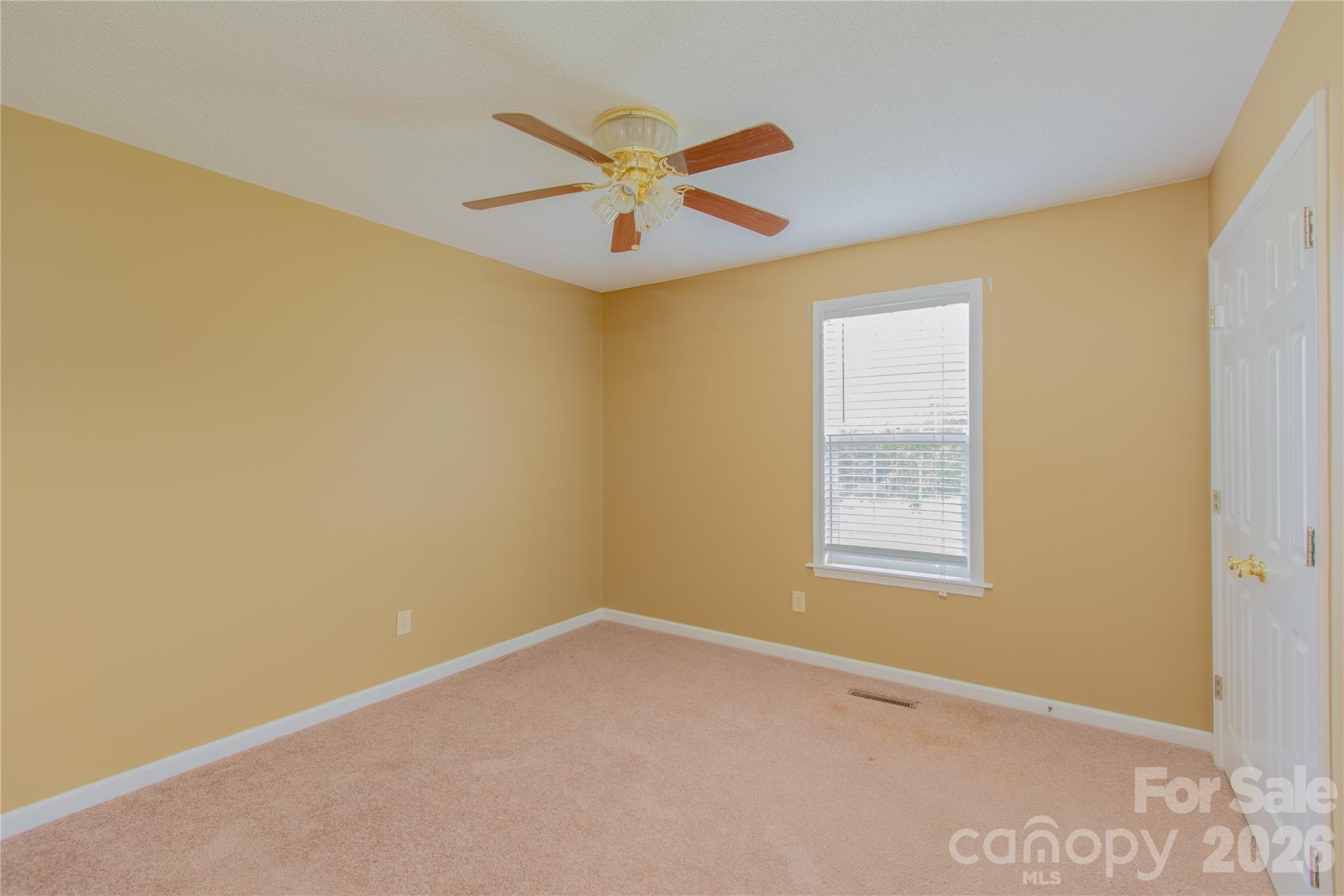 Single Family Residence at 124 Pepperstone Place, Mocksville, photo 18 of 46