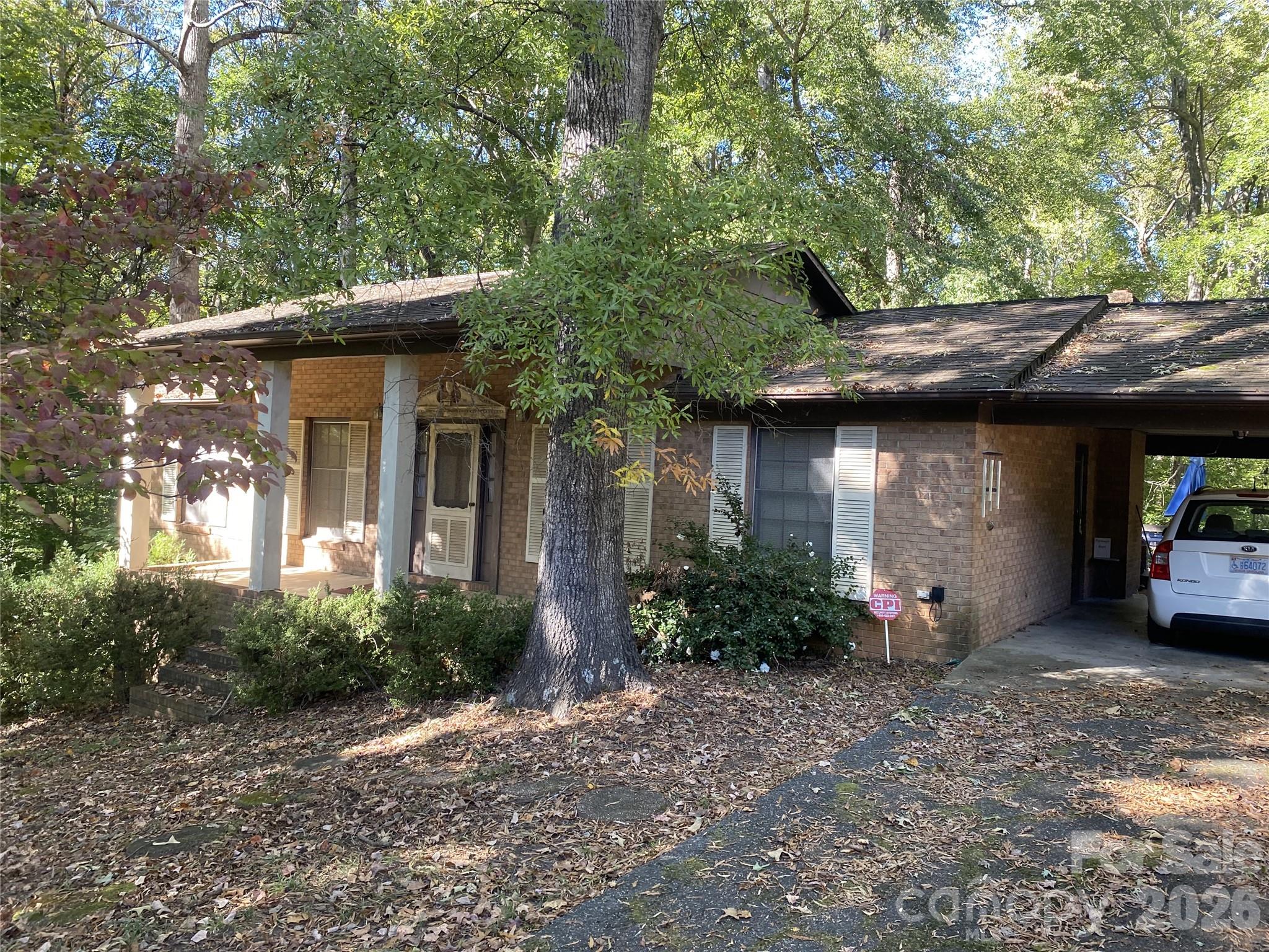 Front - 128 Bellwood Loop, Statesville