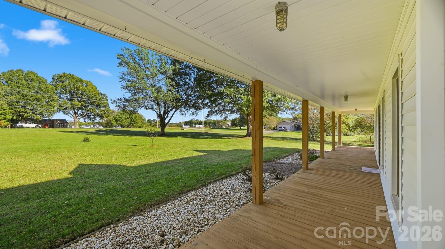 Single Family Residence at 2405 Startown Road, Newton, photo 6 of 52