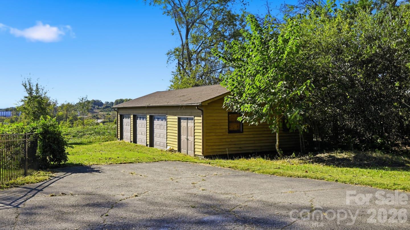 Single Family Residence at 2405 Startown Road, Newton, photo 50 of 52