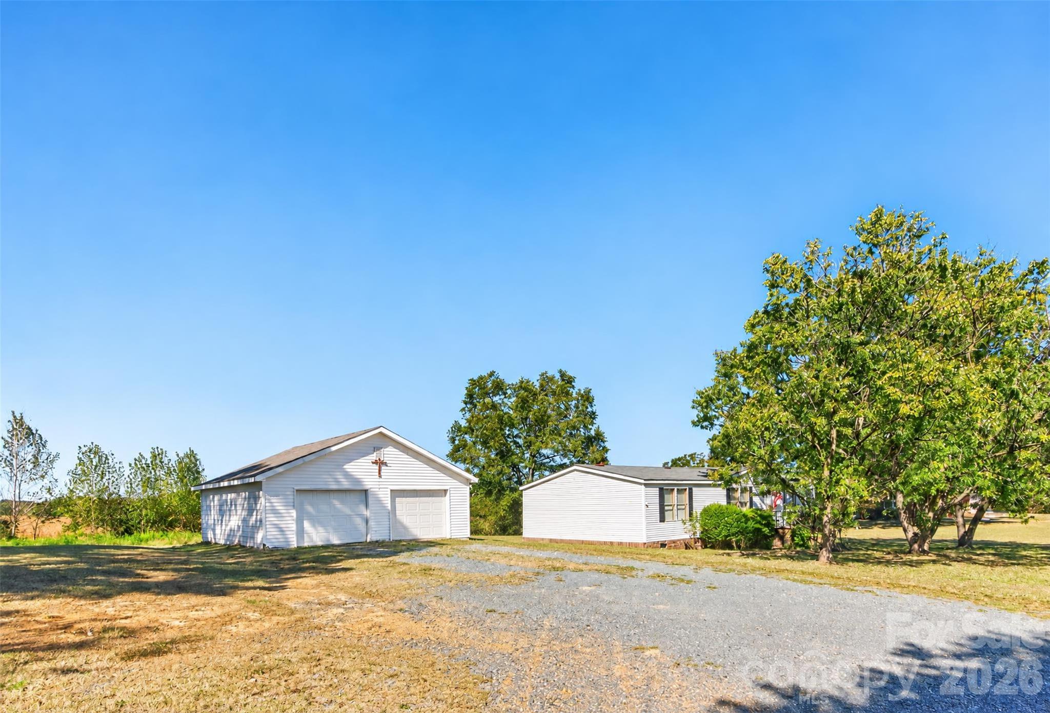 Single Family Residence at 3310 Plyler Mill Road, Monroe, photo 7 of 42