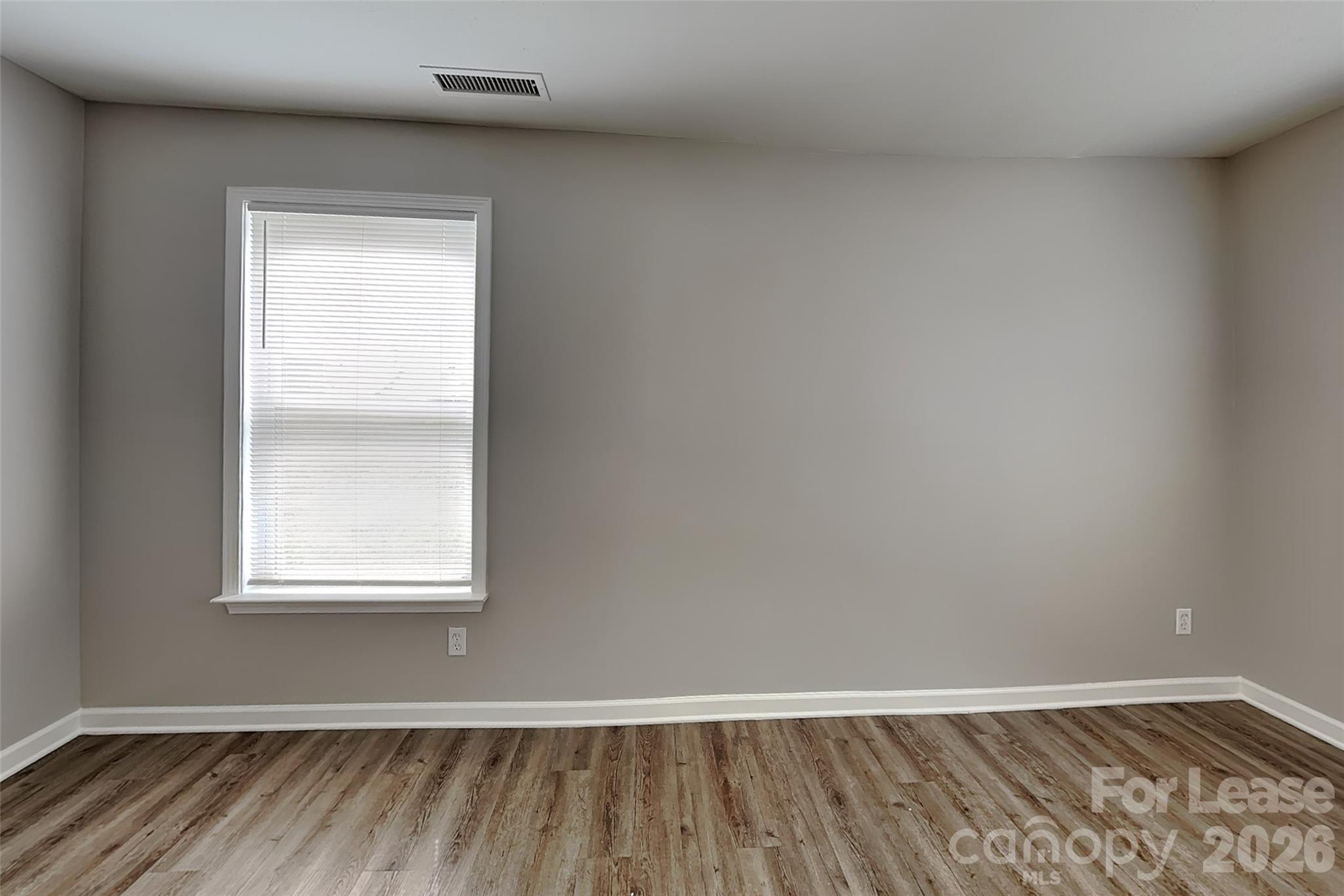 Single Family Residence at 4569 Kellybrook Drive, Concord, photo 15 of 18