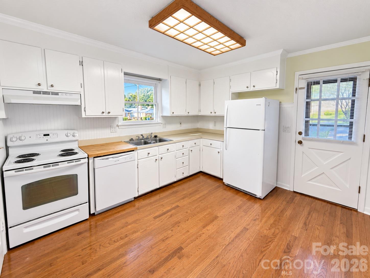 Kitchen - 9501 Wood Beam Court, Mint Hill