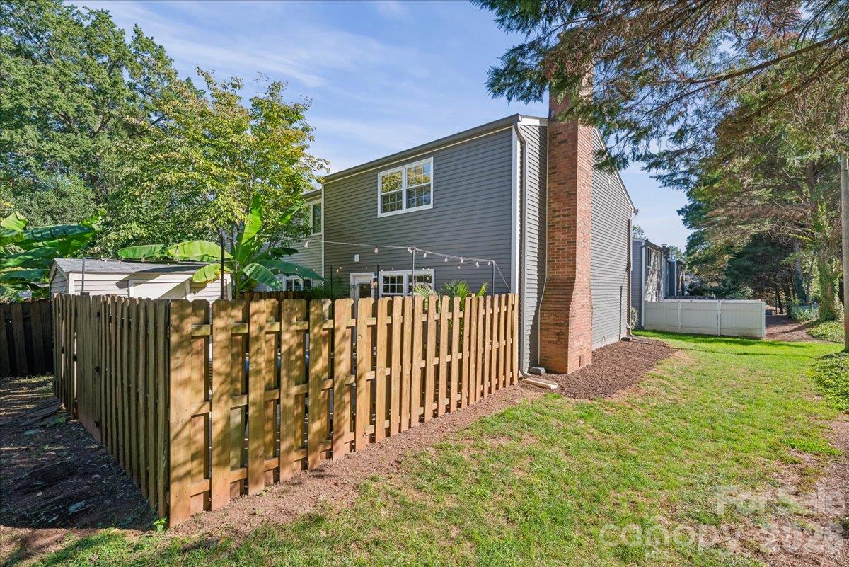 Townhouse at 1205 Scaleybark Road, Charlotte, photo 27 of 34