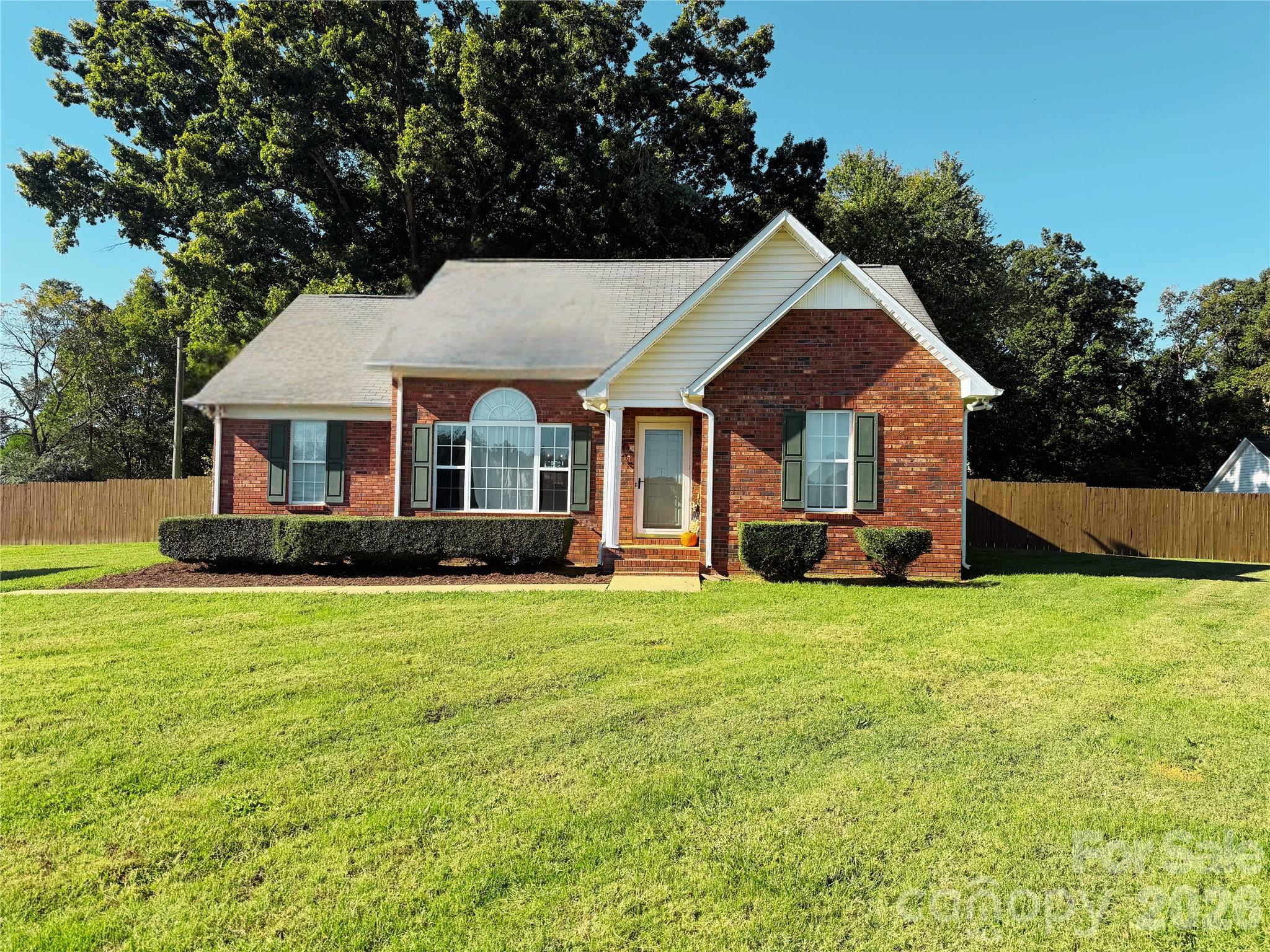 1915 Gables Drive