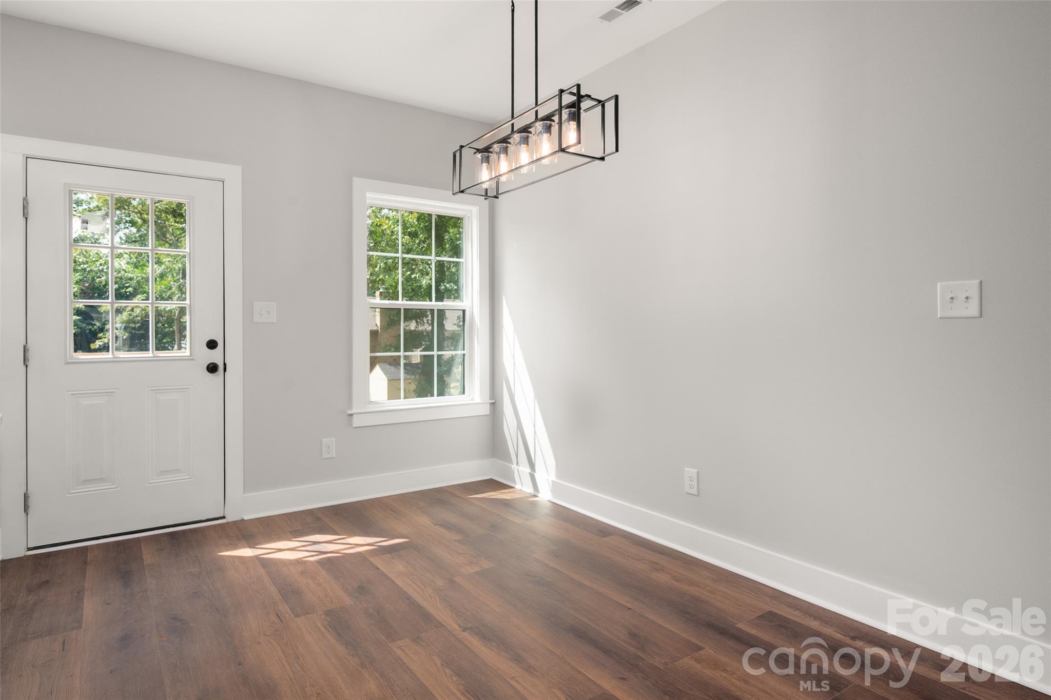 Single Family Residence at 1490 Oakwood Avenue, Kannapolis, photo 21 of 47